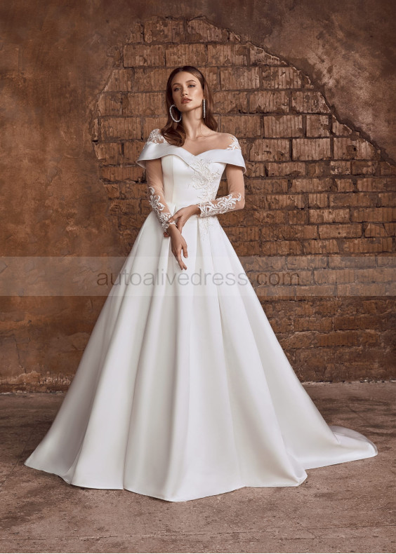 Long Sleeves Ivory Lace Satin Wedding Dress